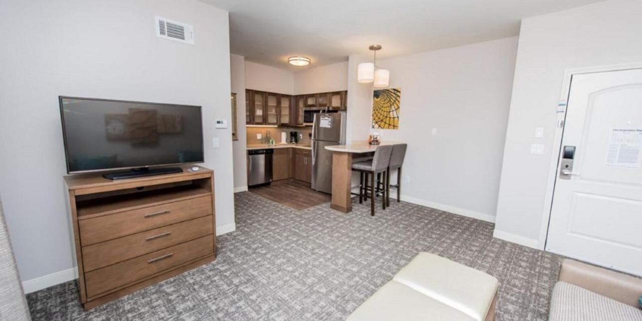 Staybridge Suites Houston East - Baytown By Ihg Esterno foto