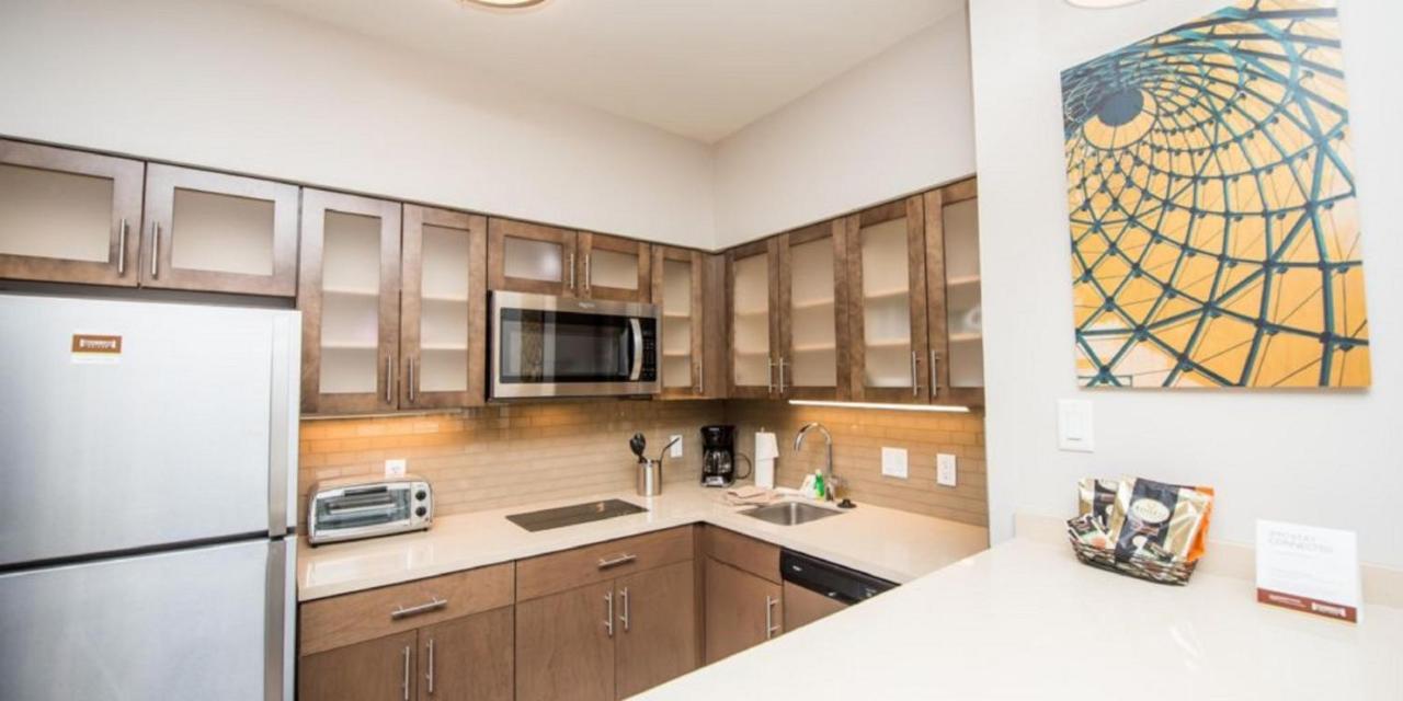 Staybridge Suites Houston East - Baytown By Ihg Esterno foto