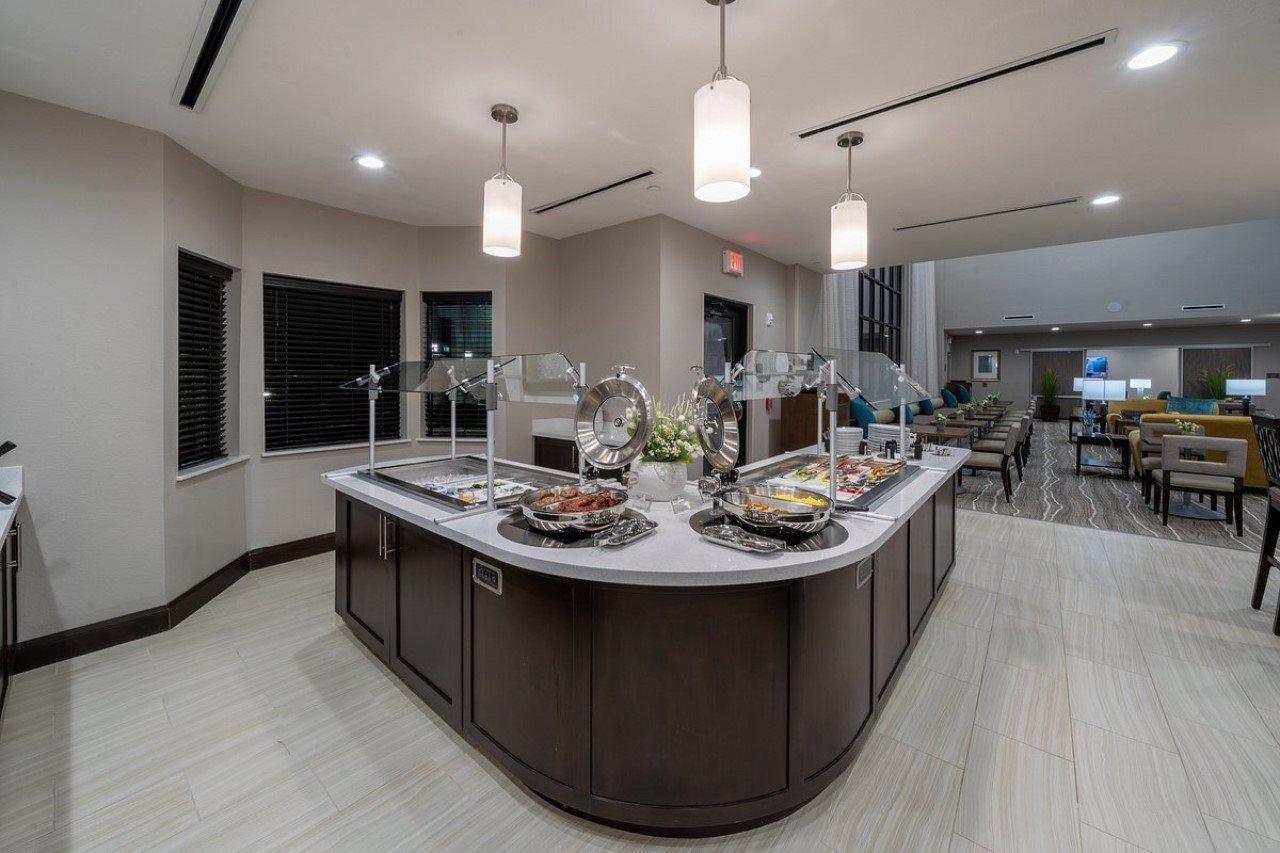 Staybridge Suites Houston East - Baytown By Ihg Esterno foto