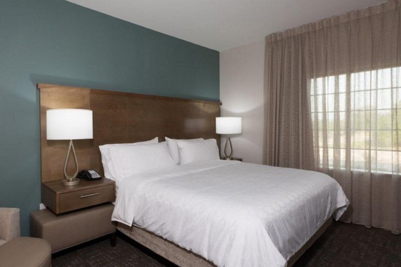Staybridge Suites Houston East - Baytown By Ihg Esterno foto