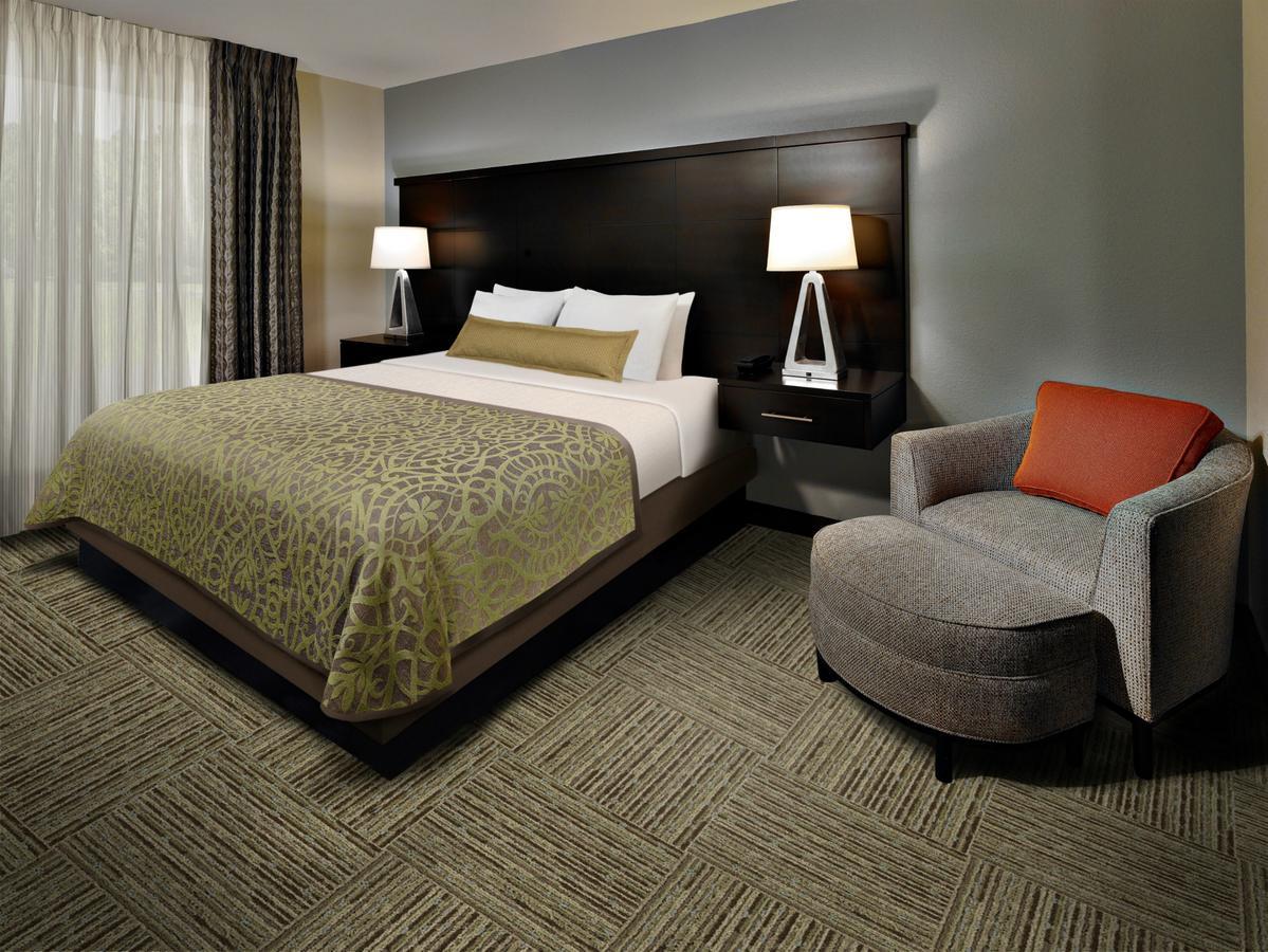 Staybridge Suites Houston East - Baytown By Ihg Esterno foto