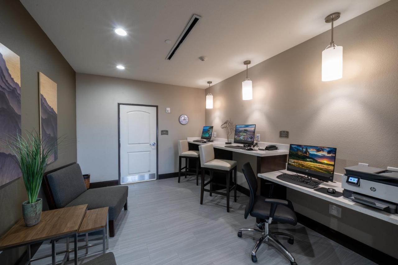 Staybridge Suites Houston East - Baytown By Ihg Esterno foto