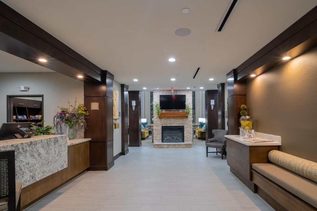 Staybridge Suites Houston East - Baytown By Ihg Esterno foto
