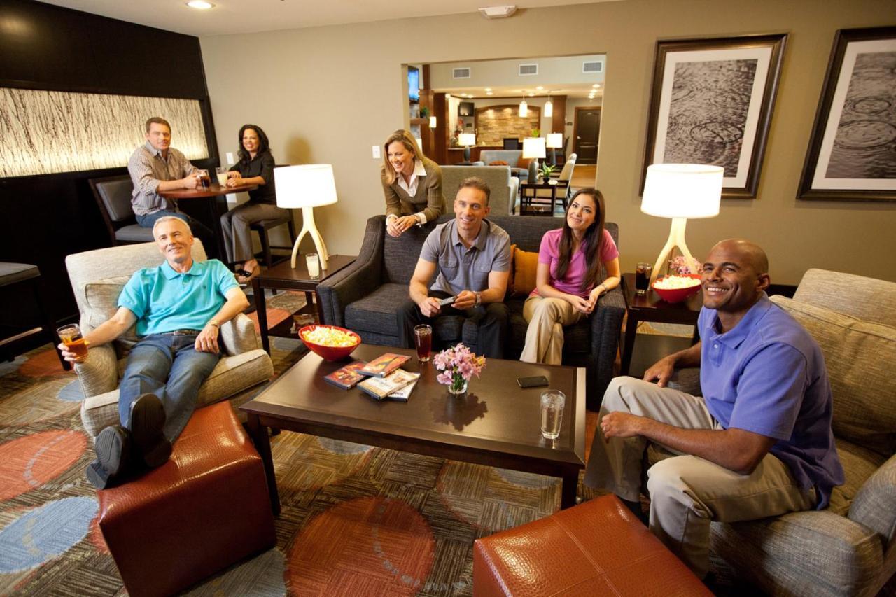 Staybridge Suites Houston East - Baytown By Ihg Esterno foto